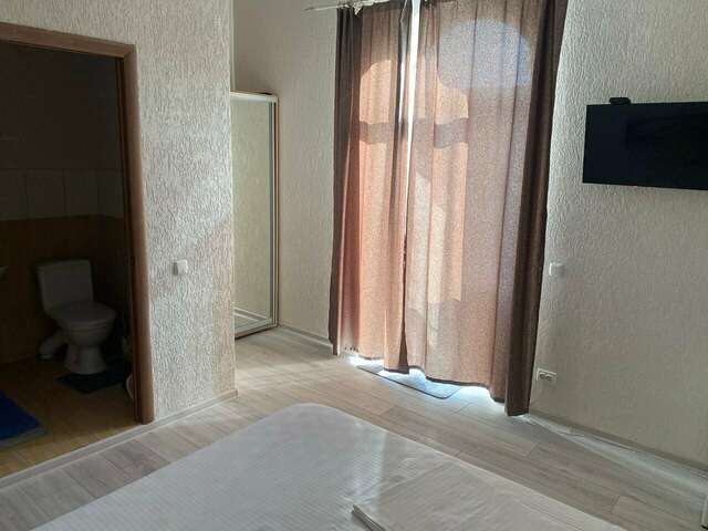 Гостиница Адмирал клуб Заозёрное-75