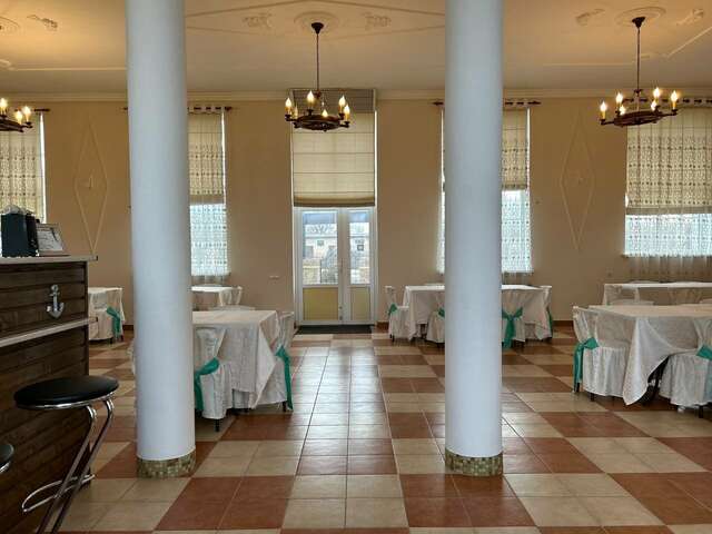 Гостиница Адмирал клуб Заозёрное-72