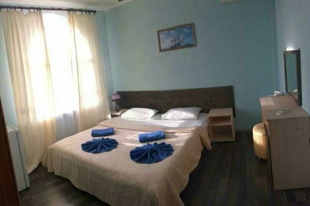 Гостиница Адмирал клуб Заозёрное-85