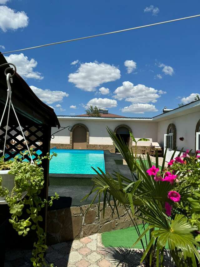 Гостиница Адмирал клуб Заозёрное-59