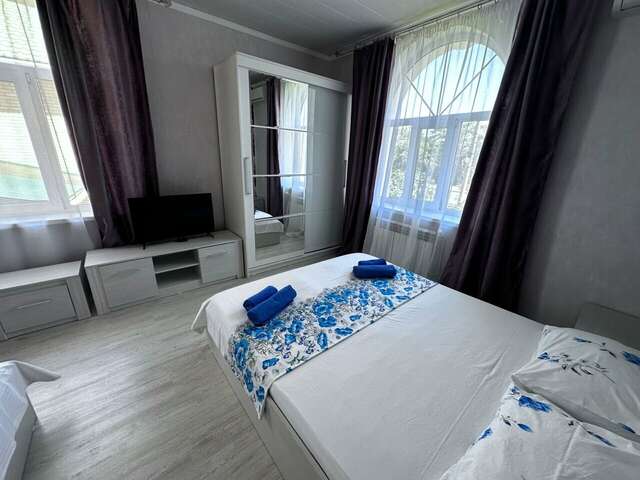 Гостиница Адмирал клуб Заозёрное-76